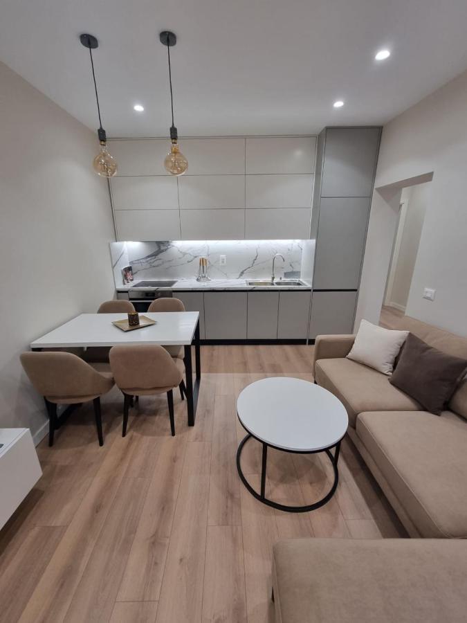 Arkle Apartment 1 Тирана Екстериор снимка
