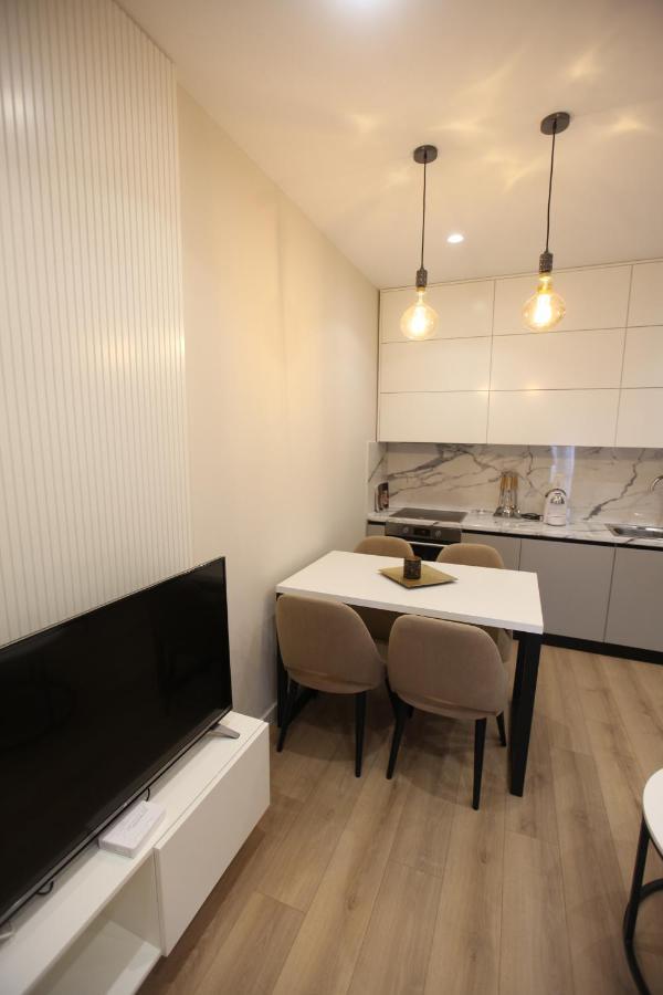 Arkle Apartment 1 Тирана Екстериор снимка