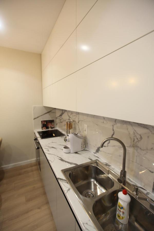 Arkle Apartment 1 Тирана Екстериор снимка