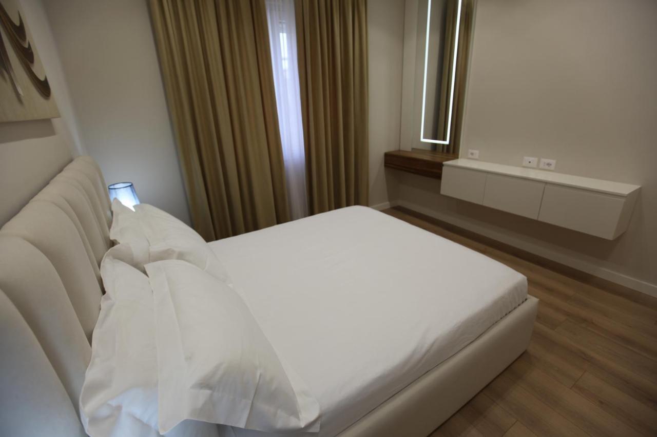 Arkle Apartment 1 Тирана Екстериор снимка