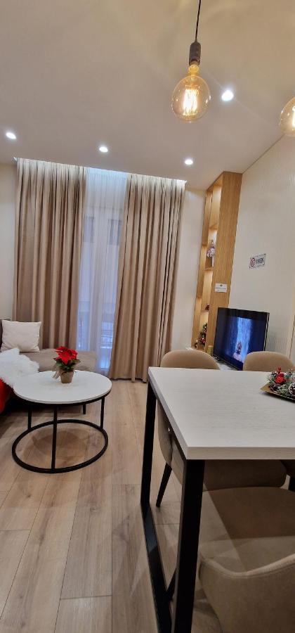 Arkle Apartment 1 Тирана Екстериор снимка