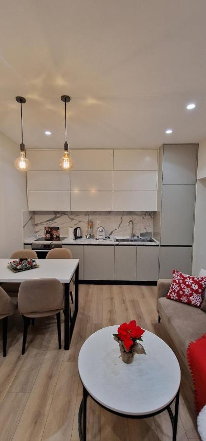 Arkle Apartment 1 Тирана Екстериор снимка